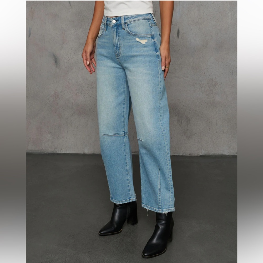 NWT Evangelina Distressed Barrel Jeans Sz: 29 & 31 - Picture 4 of 16